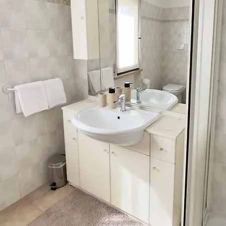 شقة Newcastle House كاستلْنْيوفو ديل غارد